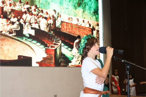 Prep Assemblies - Year 4 Santiago (3)